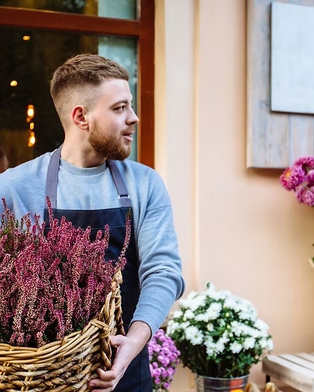 Rhythms of a Financial Writer: Real Talk for UK Markets