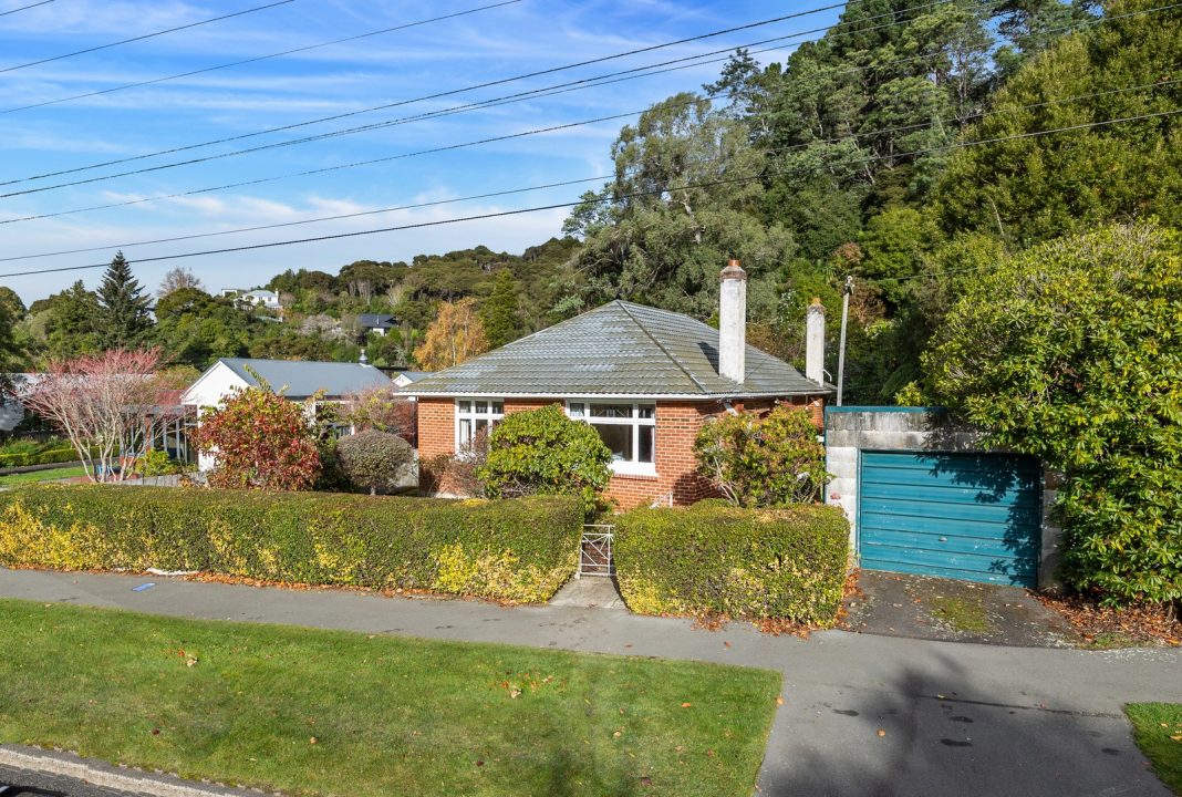Finding the right Dunedin home with trusted real estate partners