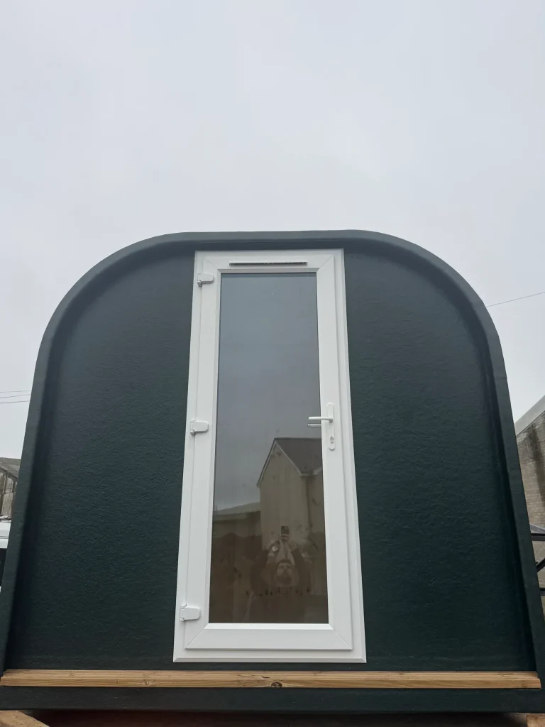 A Practical Guide to an Insulated Garden Office with Electricks and Outdoor Office Space