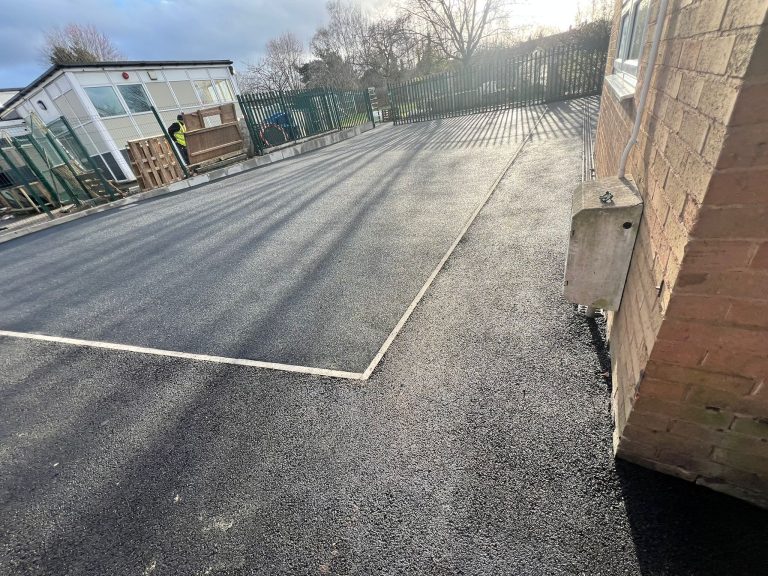 Hard-wearing surfaces for Manchester: parking lots and roads that last