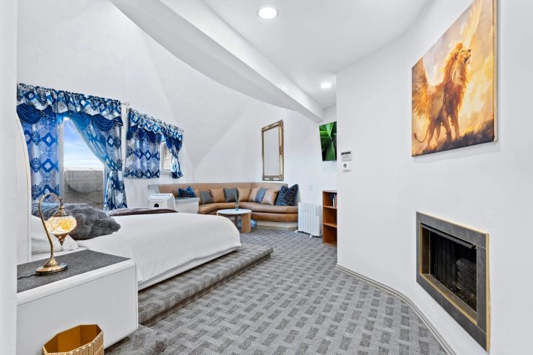 Mountain escapes: Colorado rentals that map a fresh view