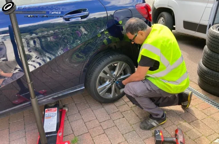 Mobile Tyre Fitting Romford – Convenient On-the-Go Tyre Services